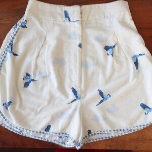 Farm Rio Women’s Size XS Tropical Parrots Linen Blend High Rise Shorts